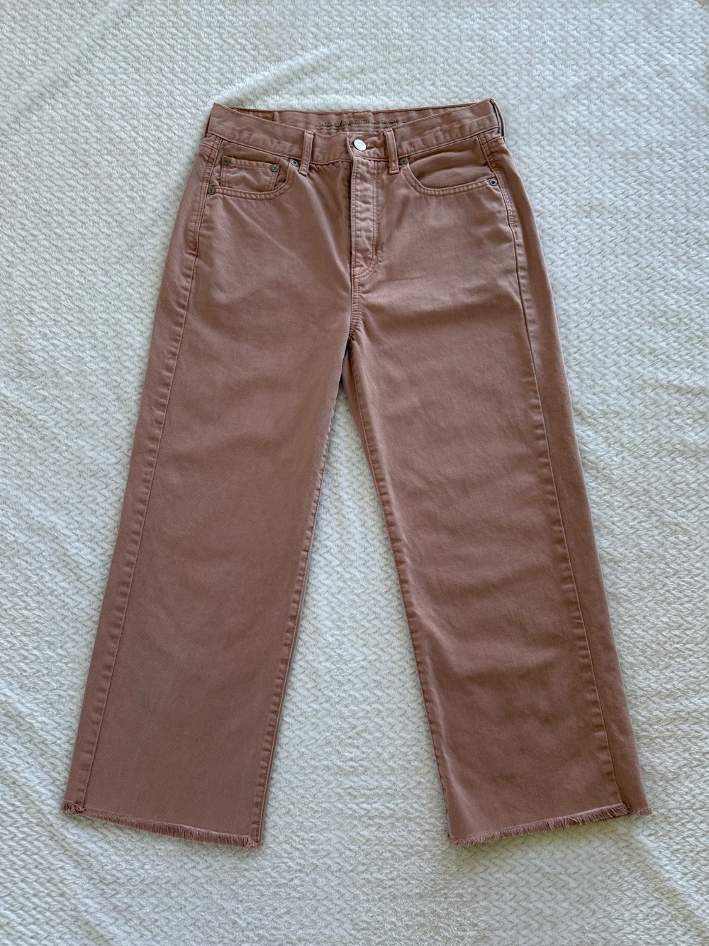 American Eagle Wide Leg Crop Jeans in Rosy Mauve Size 4